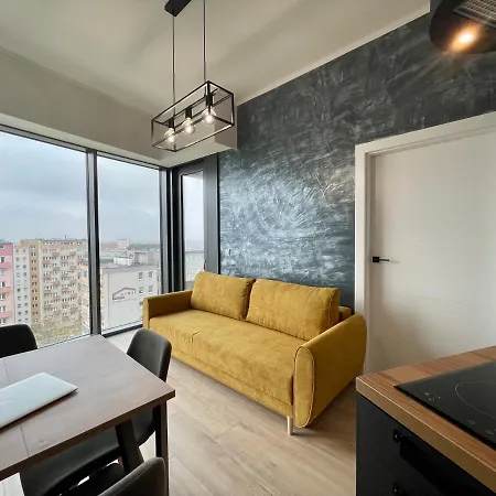 Hanza Tower Апартаменти