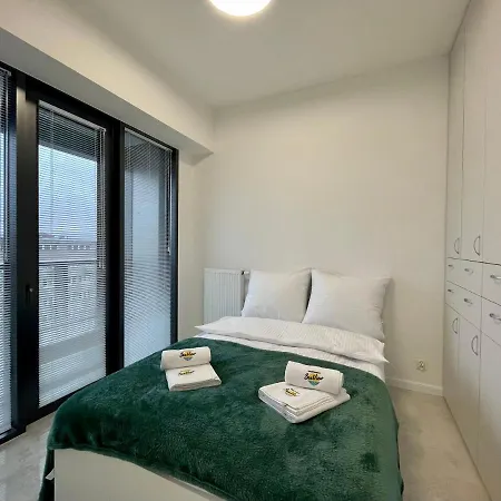 Апартаменти Hanza Tower